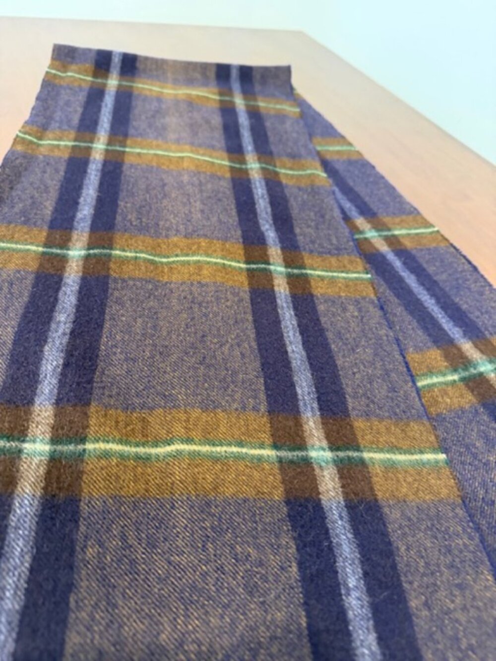 The Scotch House Pure Cashmere Unisex Plaid Scarf. - Picture 4 of 10